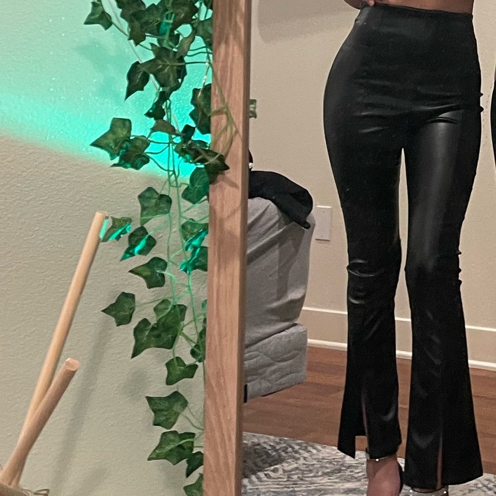Black leather spilt hem pants!